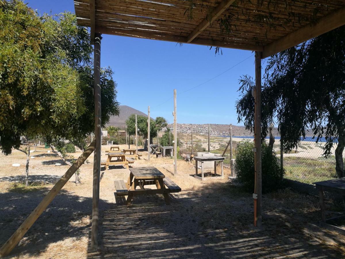 Cabanas Y Camping Mar Azul Hotel Guanaqueros Exterior photo